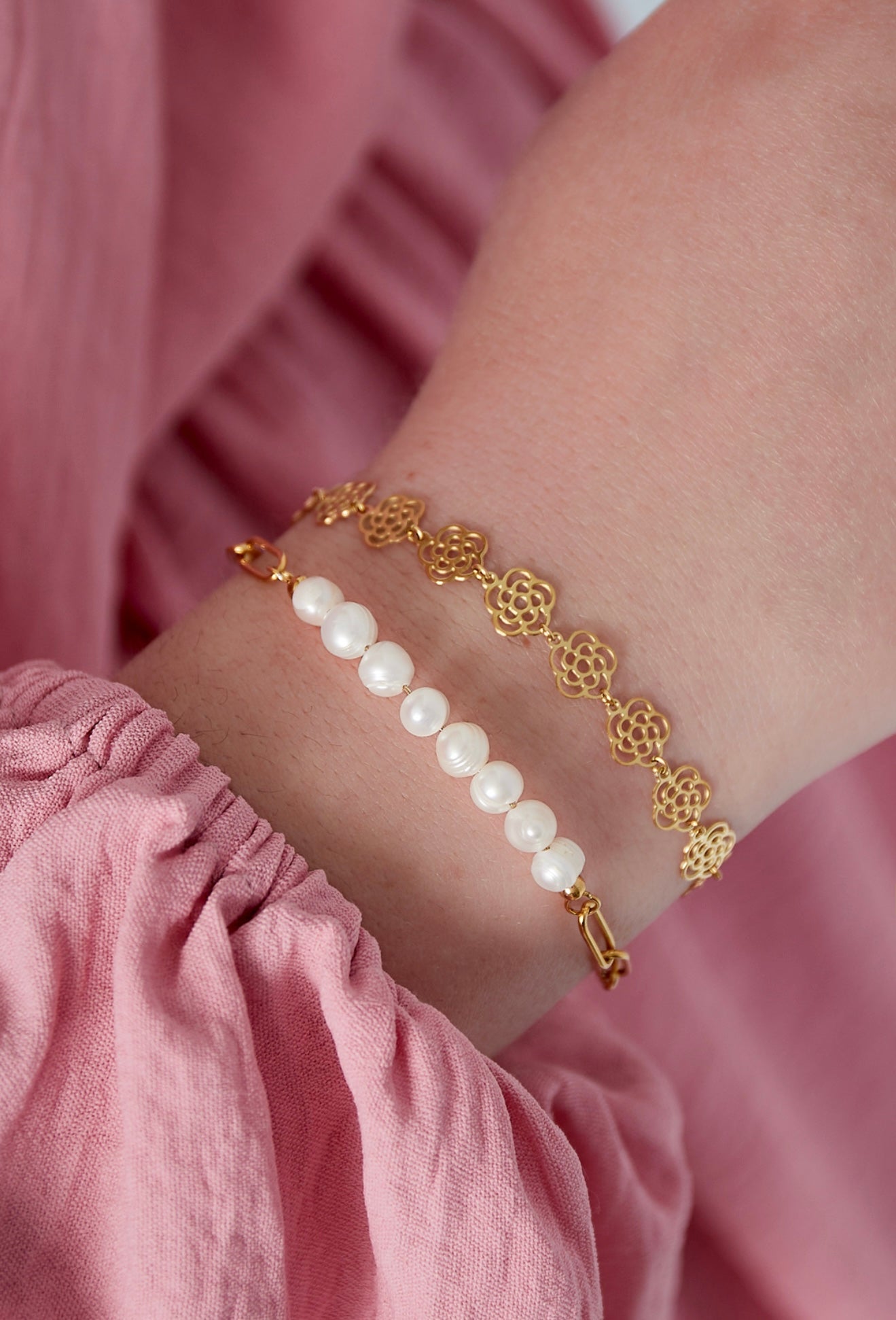 Rose bracelet