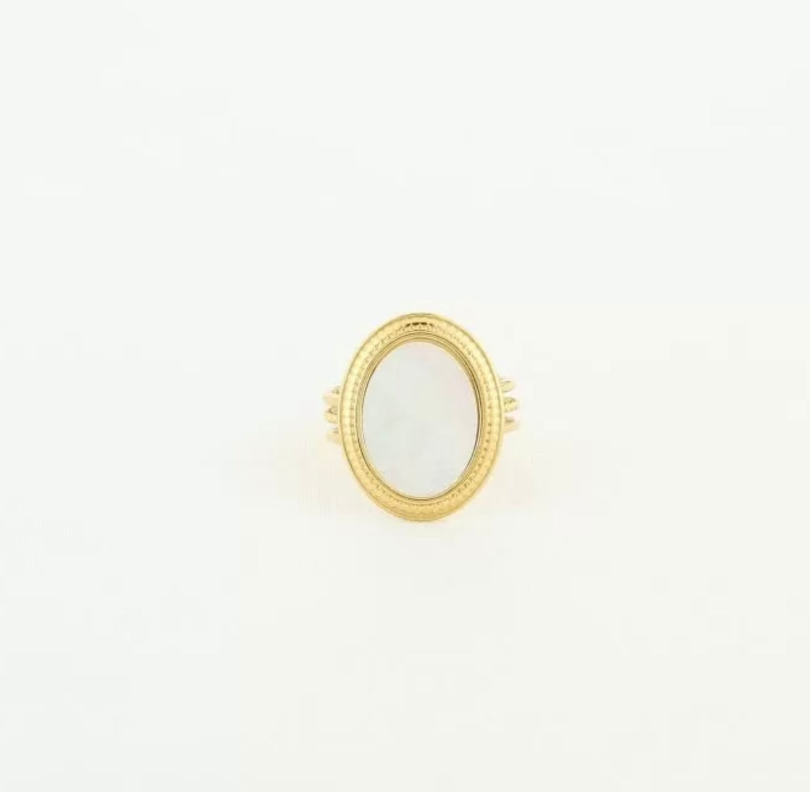 Stacy ring