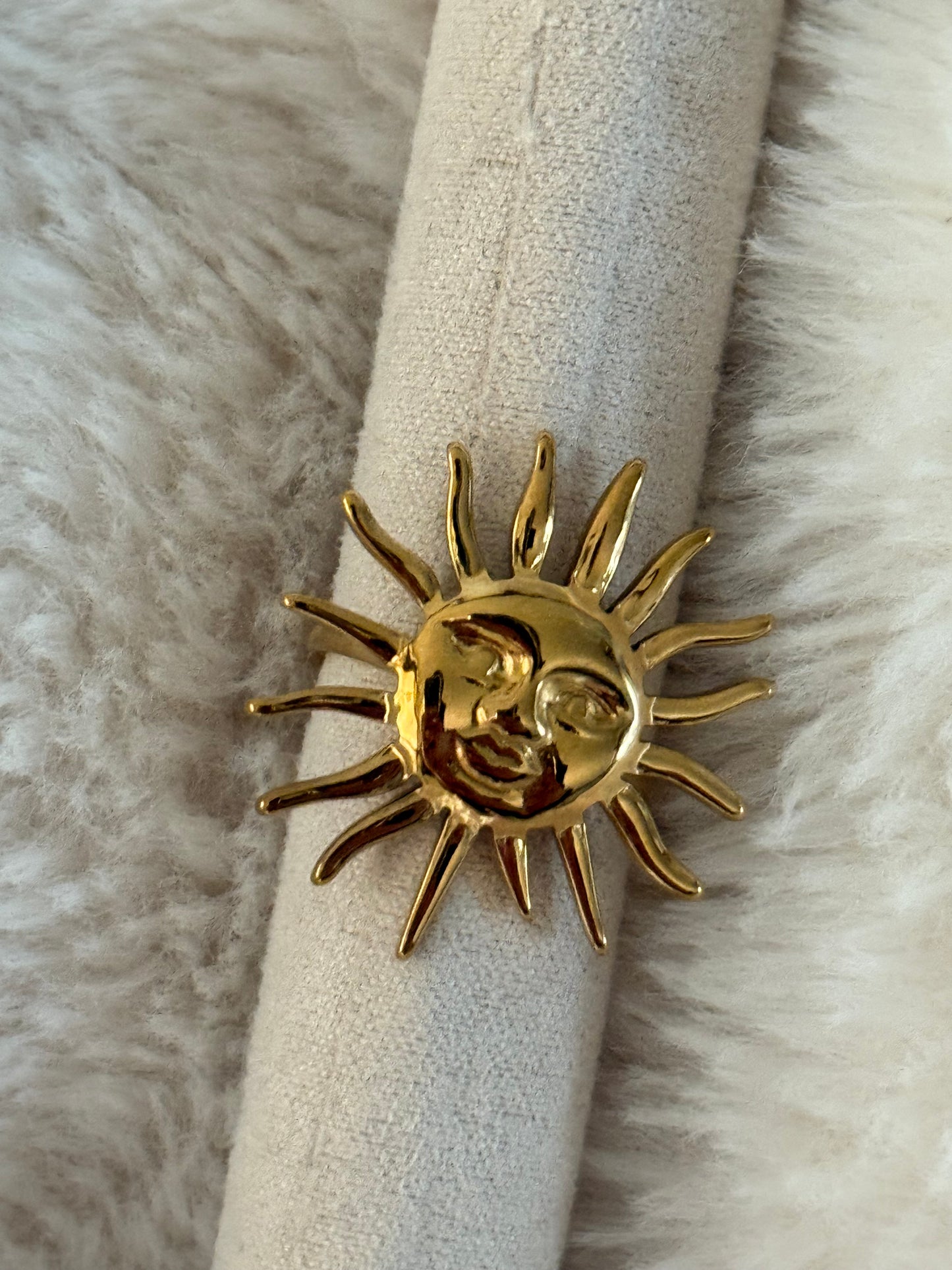 Big sun ring