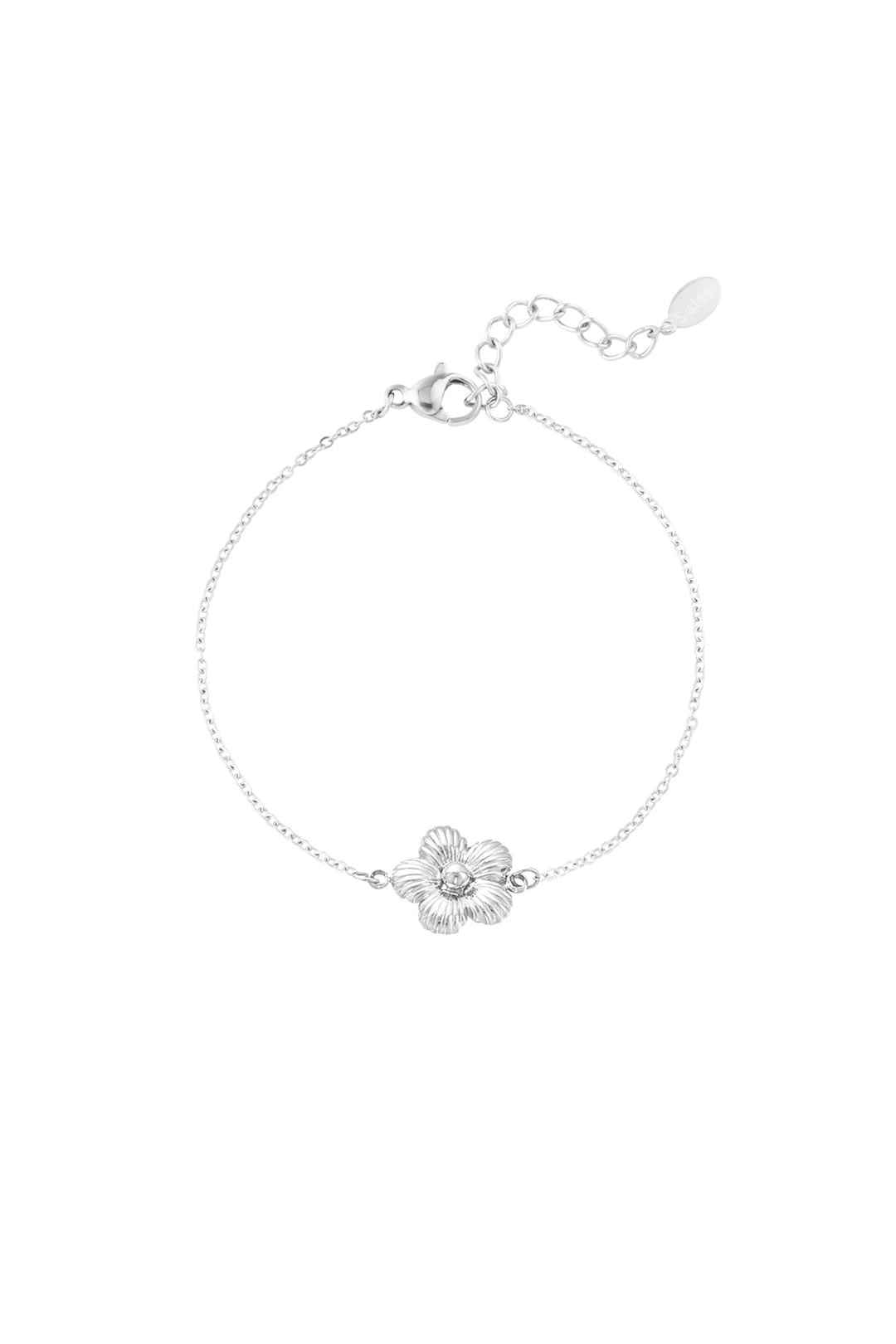Flower armband
