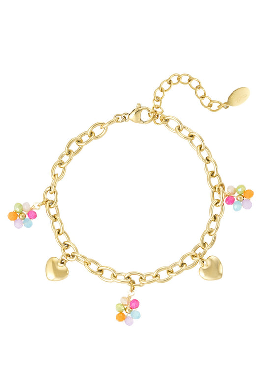 Flower charm bracelet