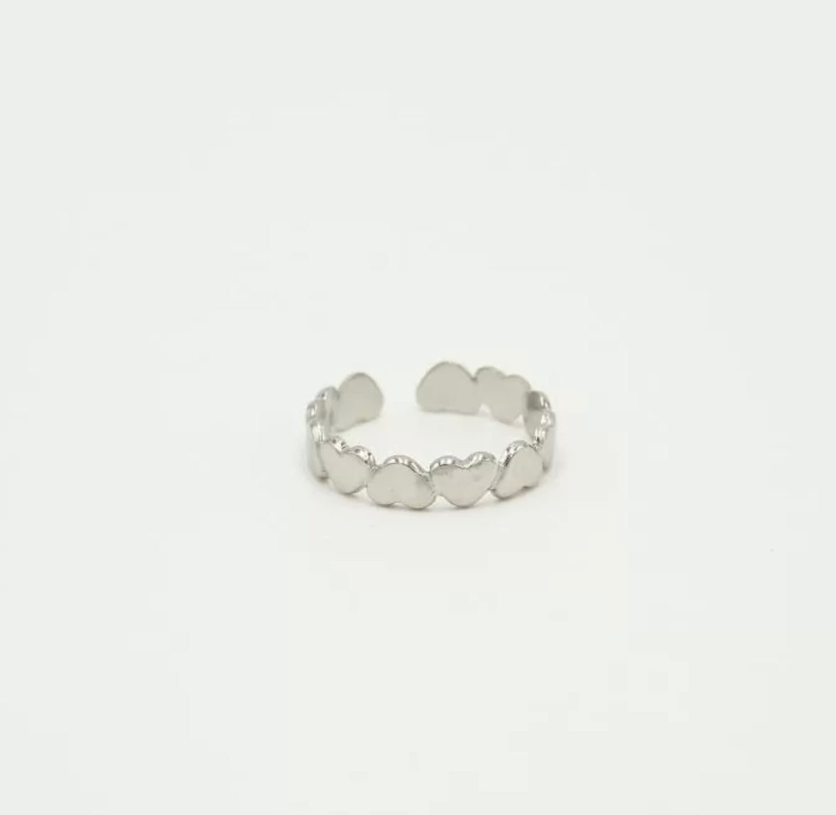 Isa heart ring