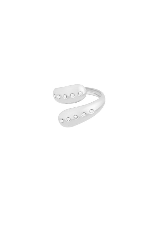 Macy ring