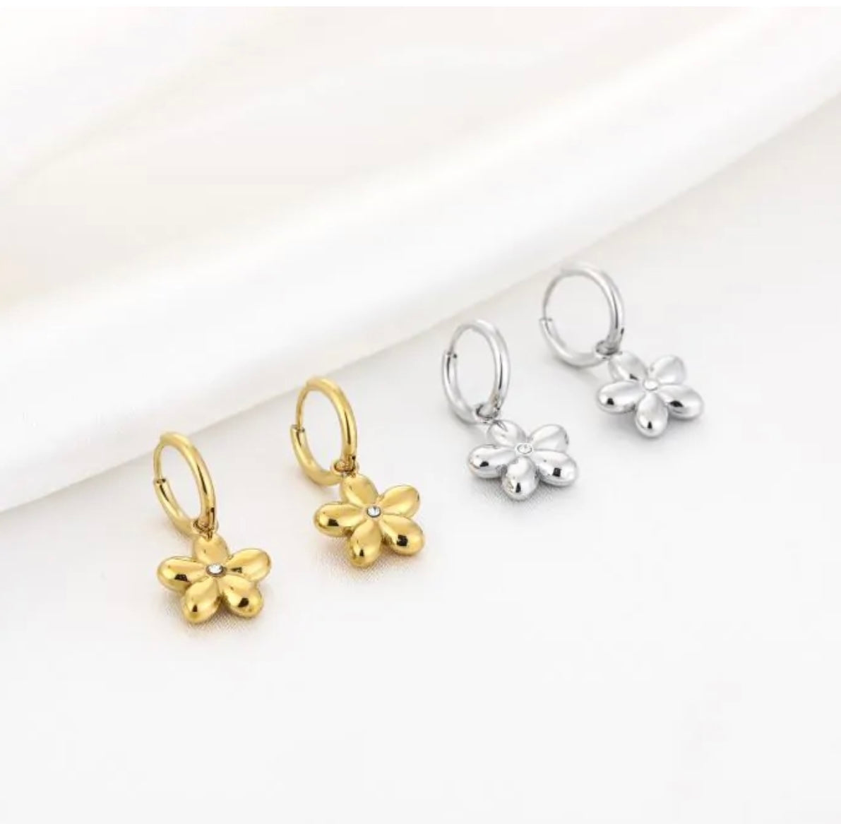Little Flower earrings