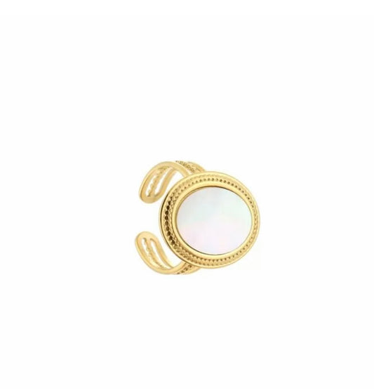 Stacy ring
