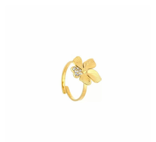 Claire ring