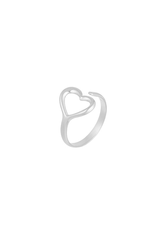 Nora heart ring